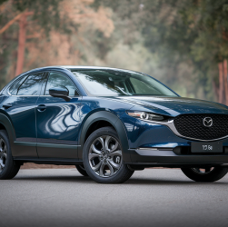 Essai Mazda CX 30 hybride 122 cv : tout ce qui change en 2026