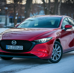 Mazda 3 essai : découvrez cette compacte qui a du peps !